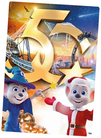 Das Bild zeigt ein farbenfrohes Jubil umsmotiv des Europa-Park Rust, das den 50. Geburtstag des Freizeitparks feiert.   Im Mittelpunkt steht eine gro e, goldene „50“, umgeben von spektakul ren Elementen aus dem Park – Achterbahnen, Feuerwerk, Shows und winterliche wie sommerliche Attraktionen.    Vorne im Bild sind die beliebten Maskottchen Euromaus und Euromausi zu sehen:    Euromaus tr gt ein blaues Zauberer-Outfit samt Sternenzauberstab,    Euromausi ist festlich als Weihnachtsfigur gekleidet.    Die Gestaltung verbindet auf beeindruckende Weise die verschiedenen Themenwelten des Parks – von Halloween  ber Winterzauber bis zu Sommerabenteuern – und vermittelt die festliche Stimmung rund um das gro e Jubil umsjahr.