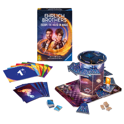 Das Bild zeigt das Brettspiel „Ehrlich Brothers – Escape the House of Magic“ von Ravensburger. Das Spiel richtet sich an Kinder ab 8 Jahren und ist ein magisches Escape-Spiel, bei dem die Spieler gemeinsam die R tsel der magischen Wendeltreppe l sen m ssen.    Zu sehen sind:    die Spielschachtel mit den Ehrlich Brothers auf dem Cover,    ein dreidimensional aufgebautes Spielhaus mit Wendeltreppe,    verschiedene Kartenstapel und Pl ttchen,    sowie farbige Spielkarten mit Zahlen und Symbolen.