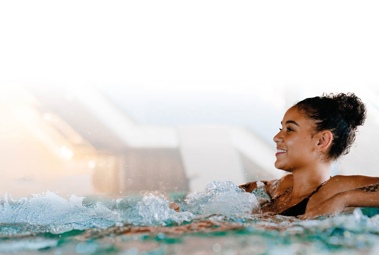 Unser Thermalbad ist Ihre Quelle f r Erholung und Vitalit t – ob bei einem Solebad, in der Dampfoase oder in unseren komfortablen Liegebereichen. Lassen Sie den Alltag hinter sich und tauchen Sie ein in eine Welt der Ruhe und Regeneration.