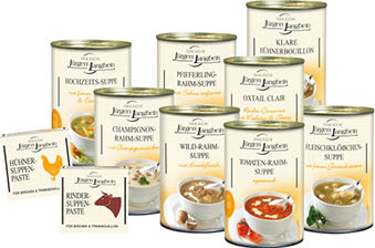 Mehrere Dosen und Packungen mit Suppen und Suppenpaste der Marke J rgen Langbein, darunter Hochzeits-Suppe, Pfifferling-Rahm-Suppe, H hner-Suppen-Paste und weitere Sorten.